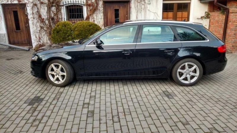 463315211_4_1000x700_audi-a4-20-motoryzacja.jpg