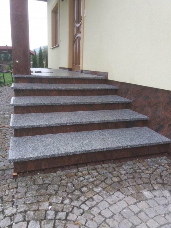 scho.jpg