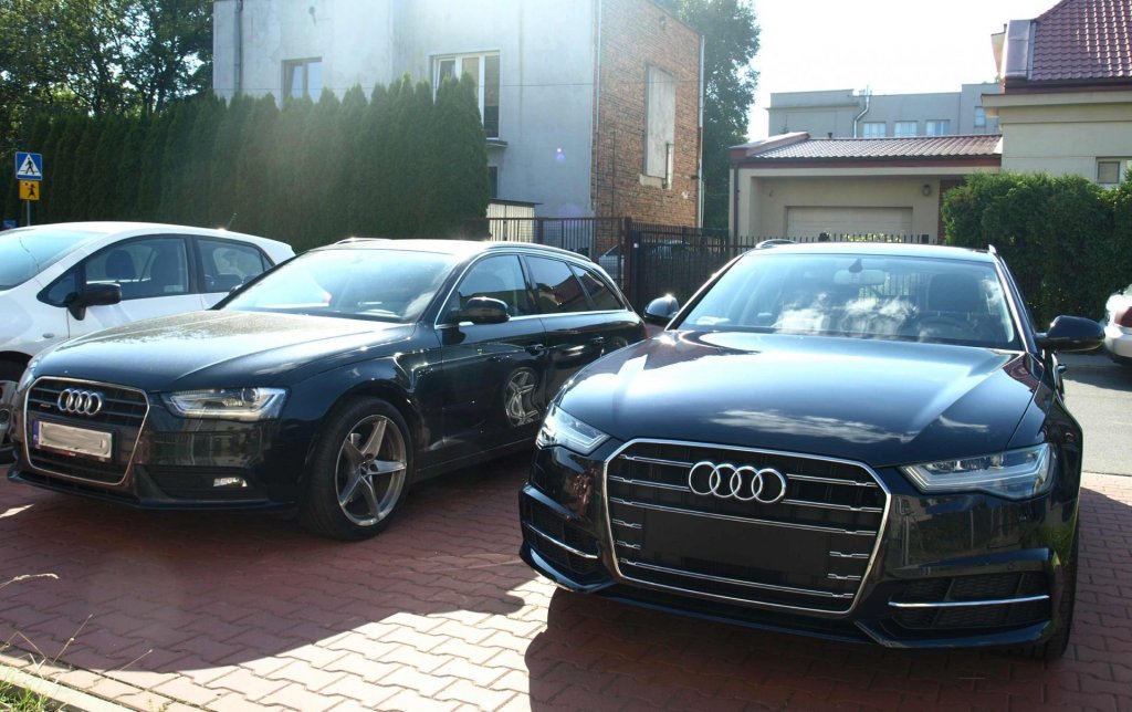 a4 vs a6.jpg