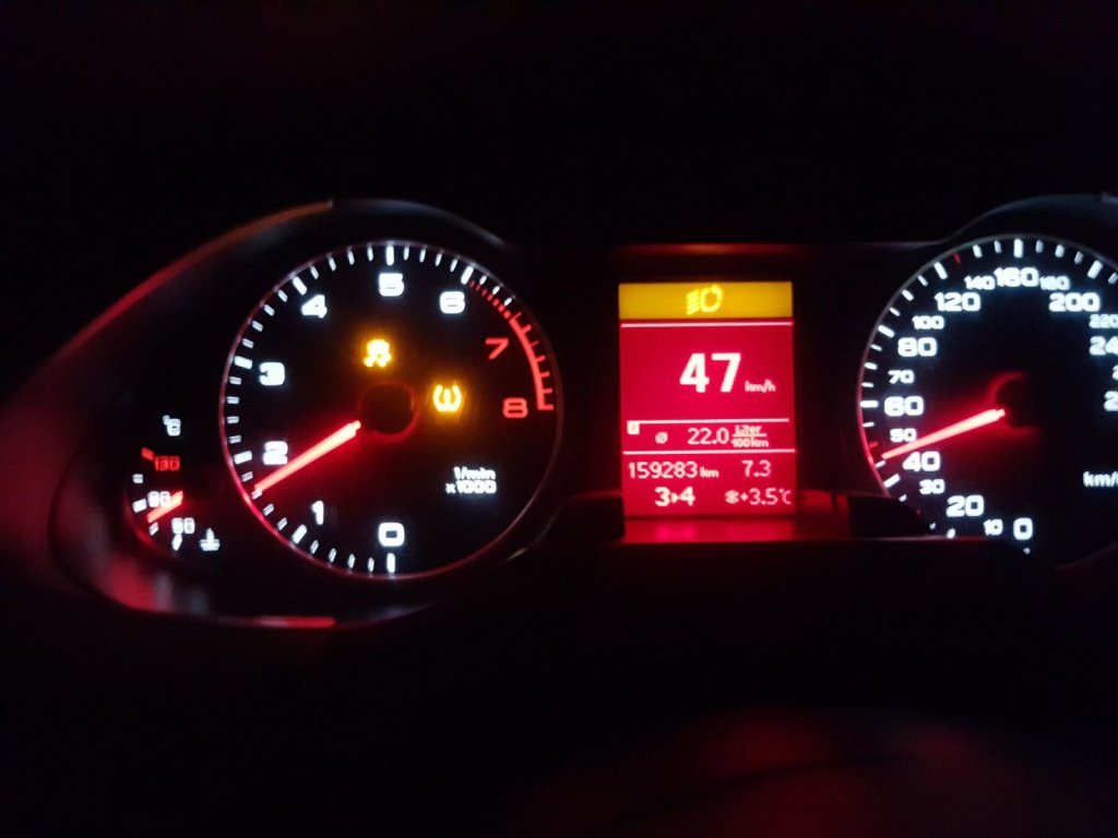 audi 2.jpg