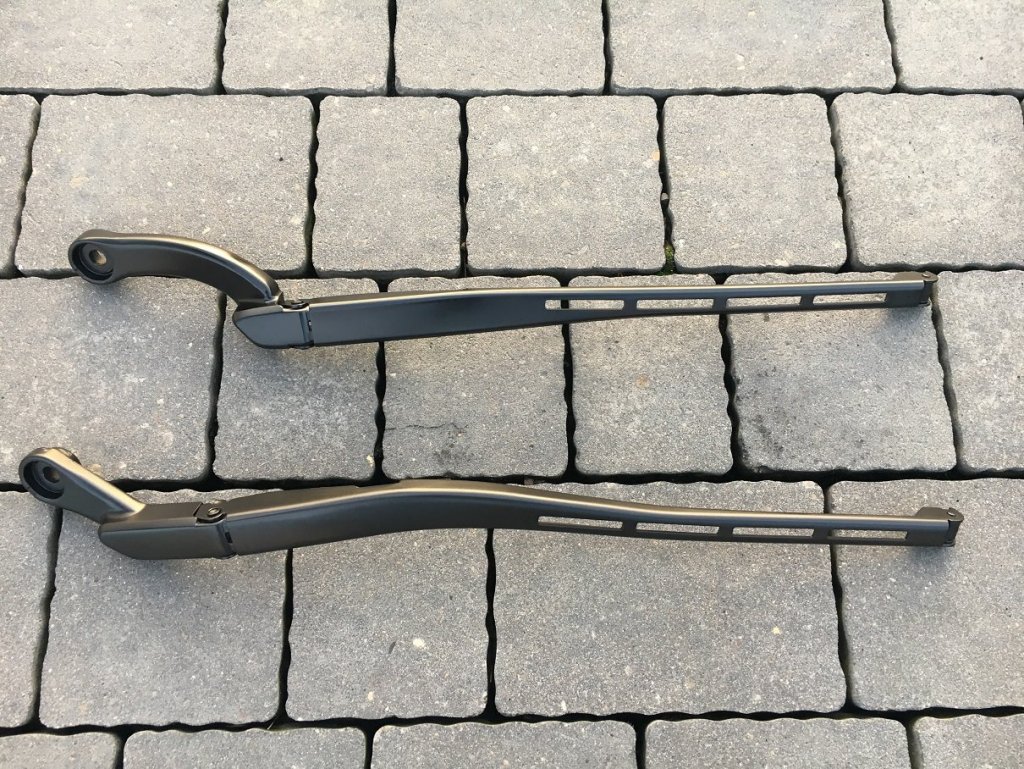 2.JPG