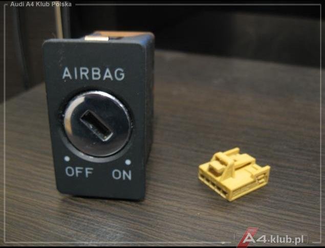 70944 - Instalacja przełącznika deaktywacji poduszki pasażera AIR BAG OFF - 5.JPG