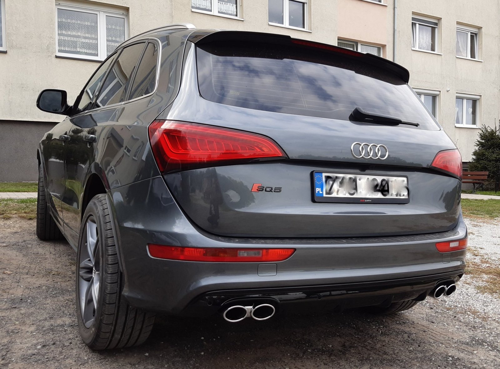 audi tyl1.jpg