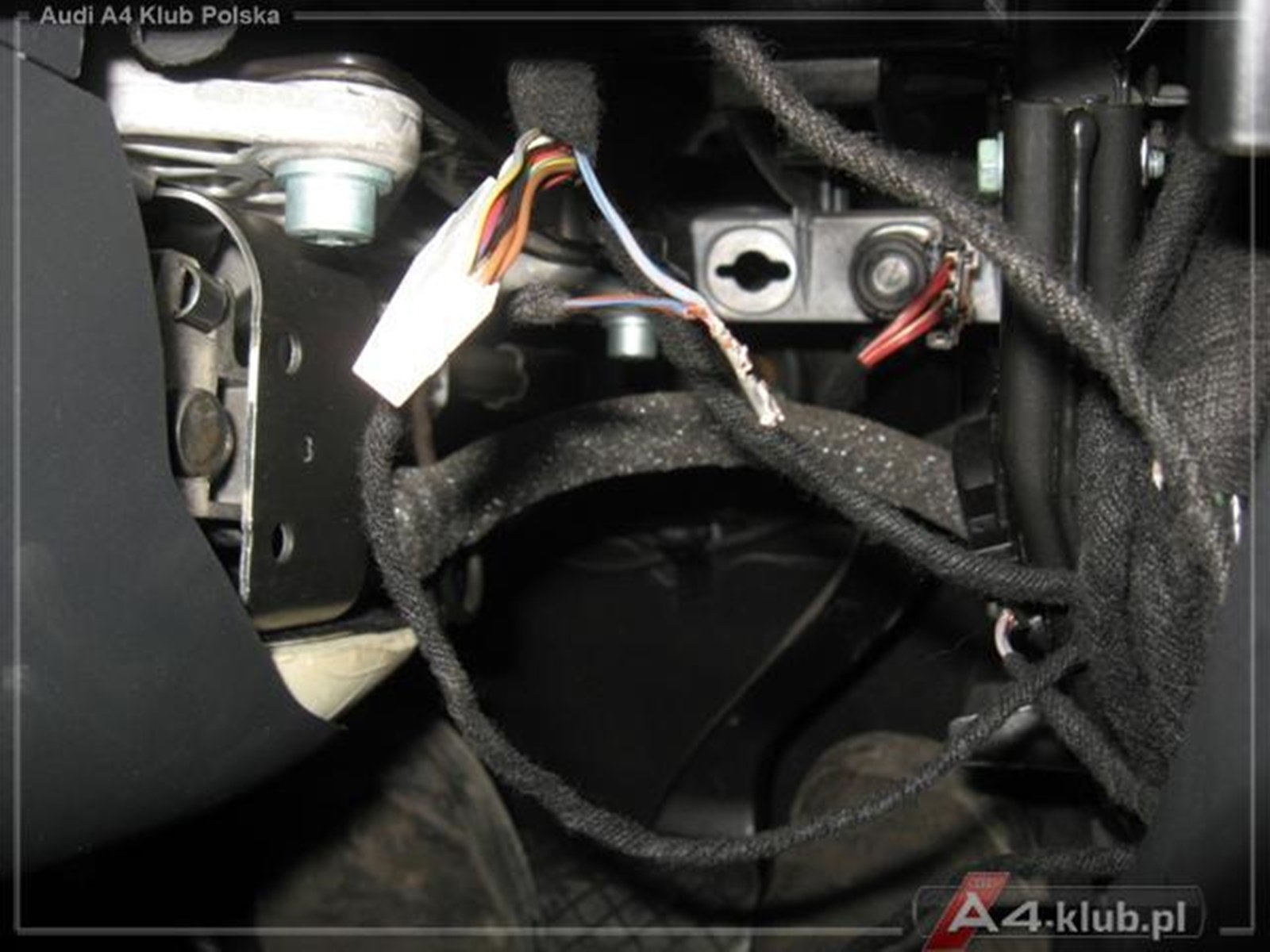 69931 - Upgrade systemu PDC (Parktronic) - czujniki z przodu, zdalne załączanie_38.jpg