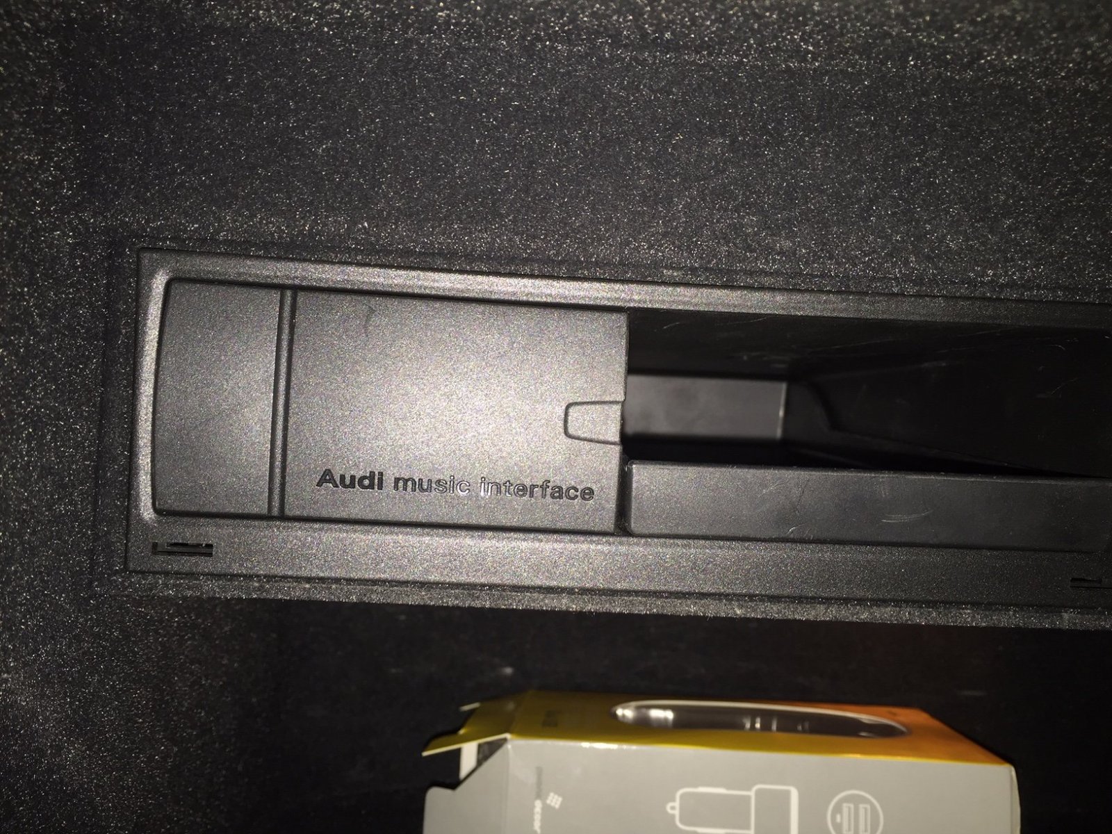 Muzyka przez Bluetooth MMI 2G ? - Audi A4 B8 - Audi A4 Klub Polska