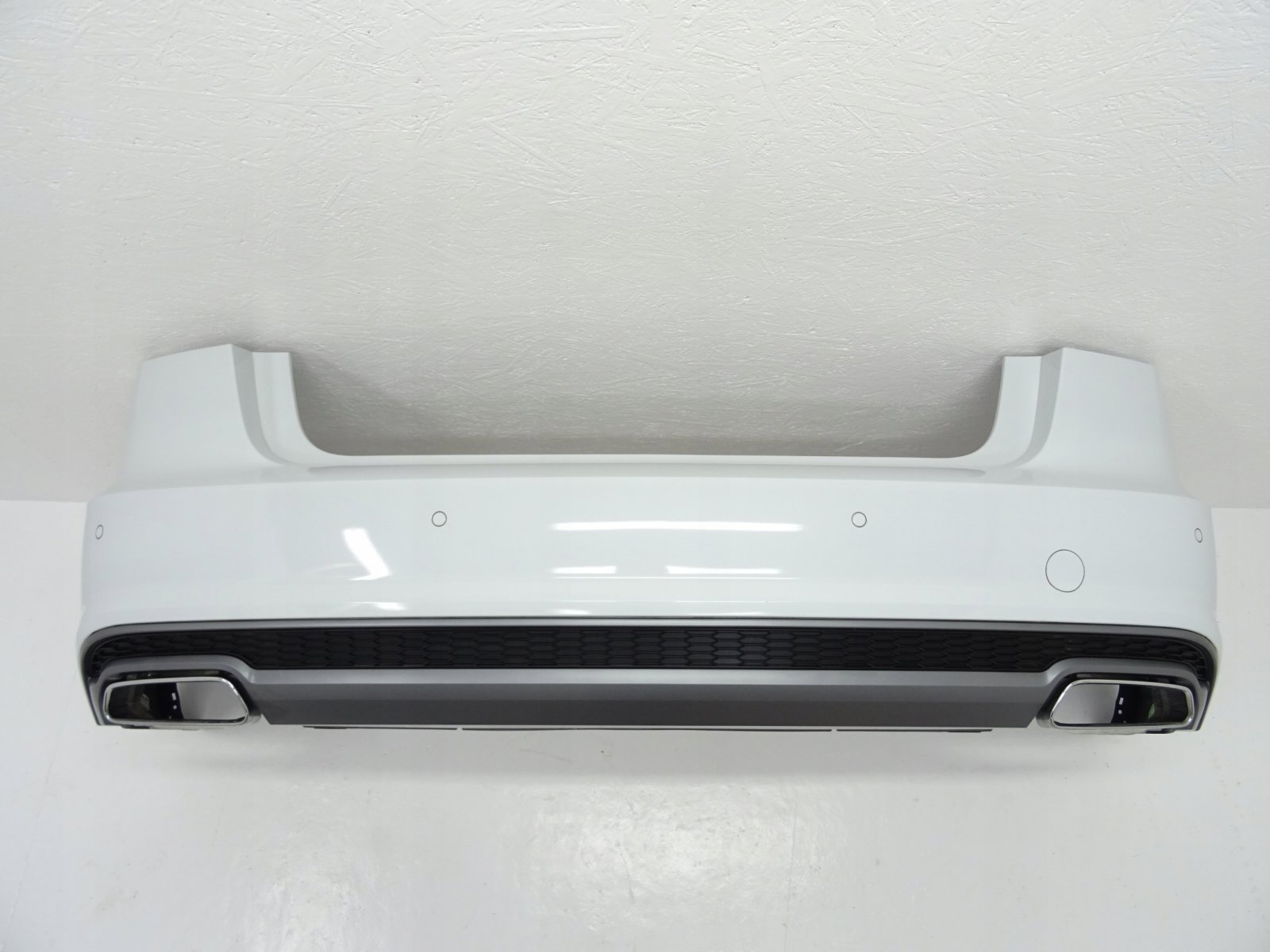 AUDI-A6-C7-SEDAN-S-LINE-LIFT-ZDERZAK-TYLNY-LS9R.jpeg