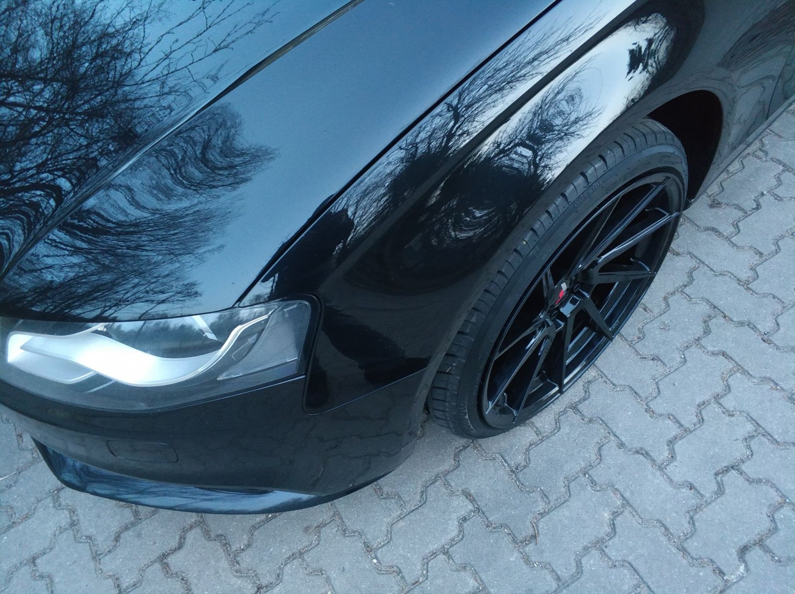 Audi3.jpg
