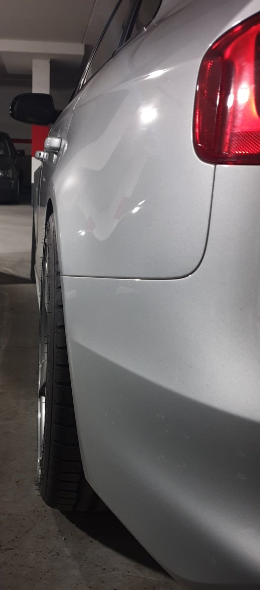 Audi_a4_B8_rotor.jpg
