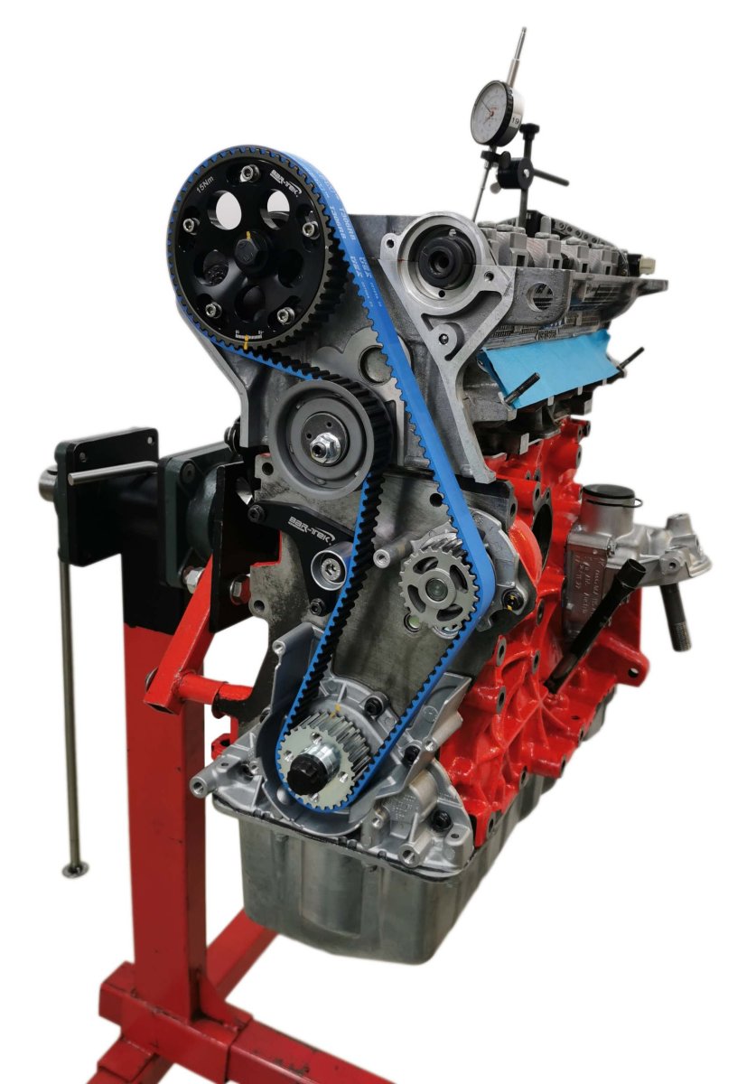 motor_freigestellt.thumb.jpg.a2761a2e7c0d242f27cad39724dd2a03.jpg