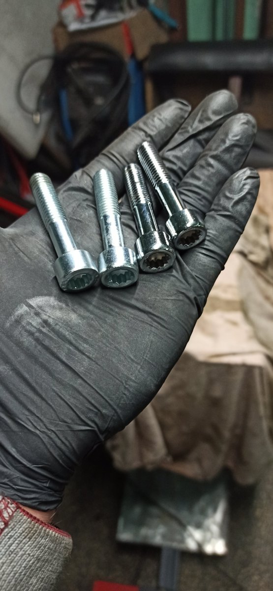 IMG_20221013_204213.thumb.jpg.7f0b0ba2cdf0377c92d06fe387723ed5.jpg