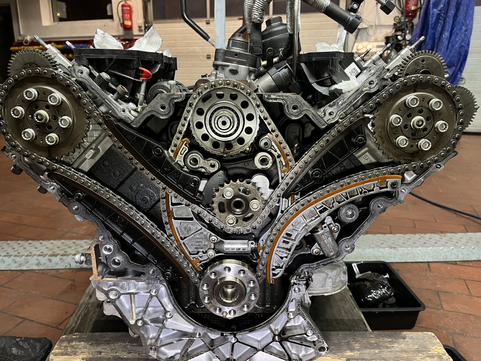 Audi A6 c7, all. CRTD.jpg