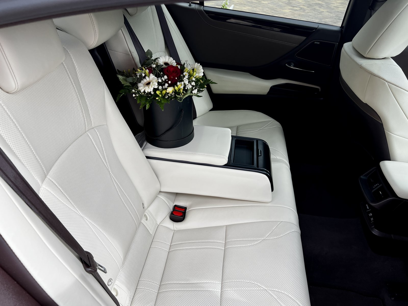 lexus (19).jpg