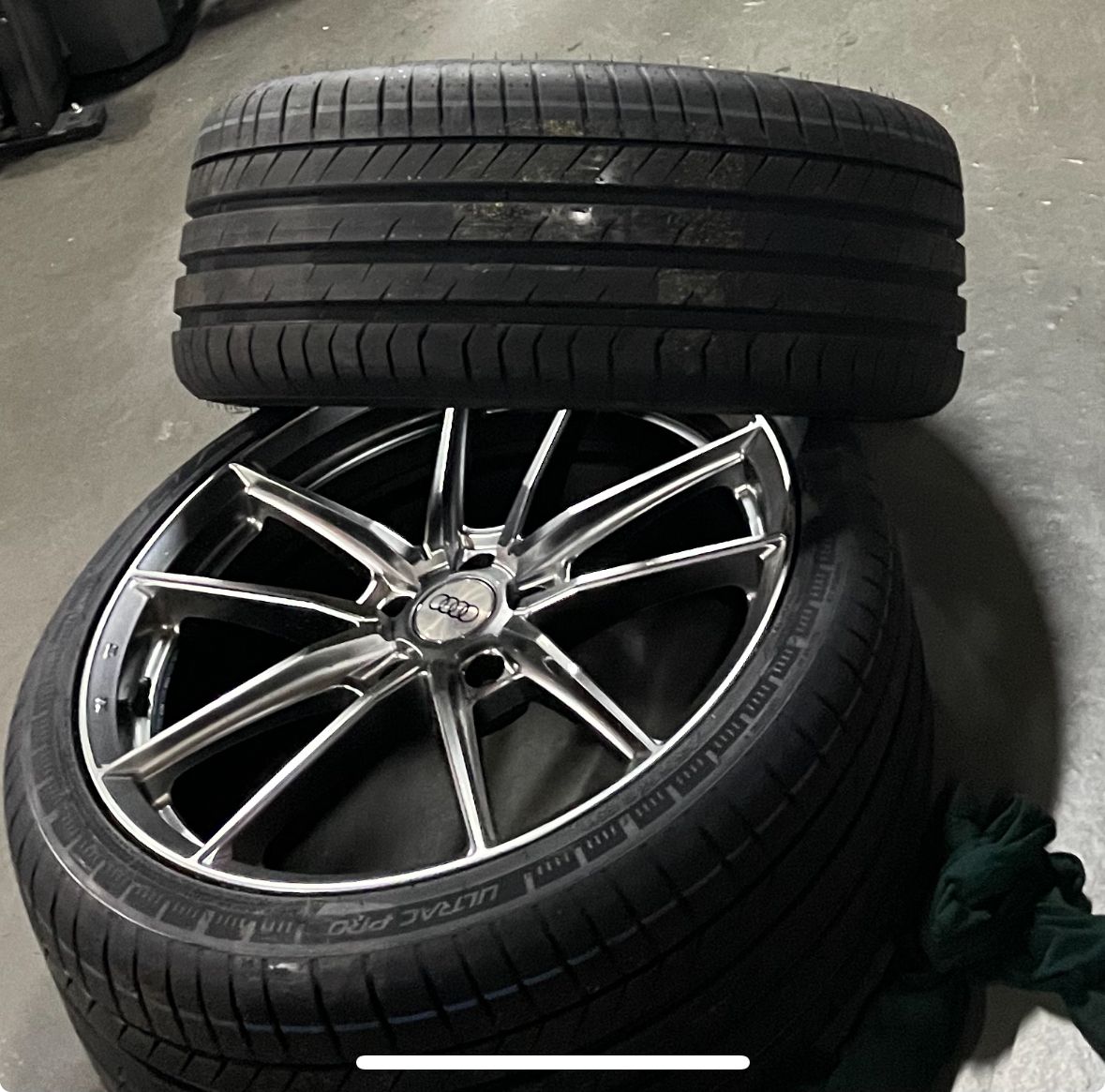 Vredestein ULTRAC PRO 245/35 R19 93Y