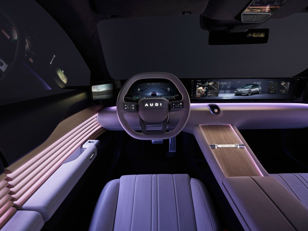 Wnętrze AUDI E Concept