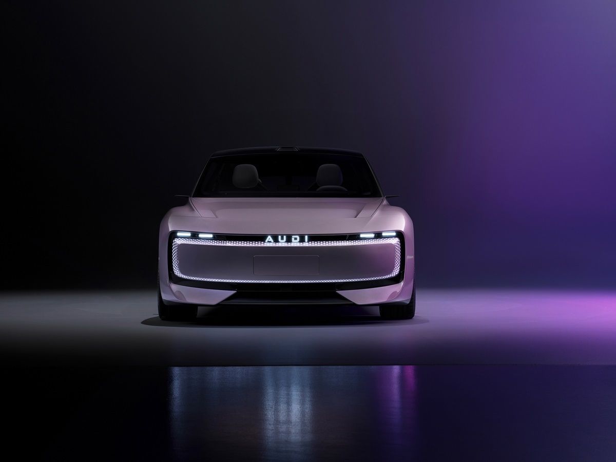 Model AUDI E