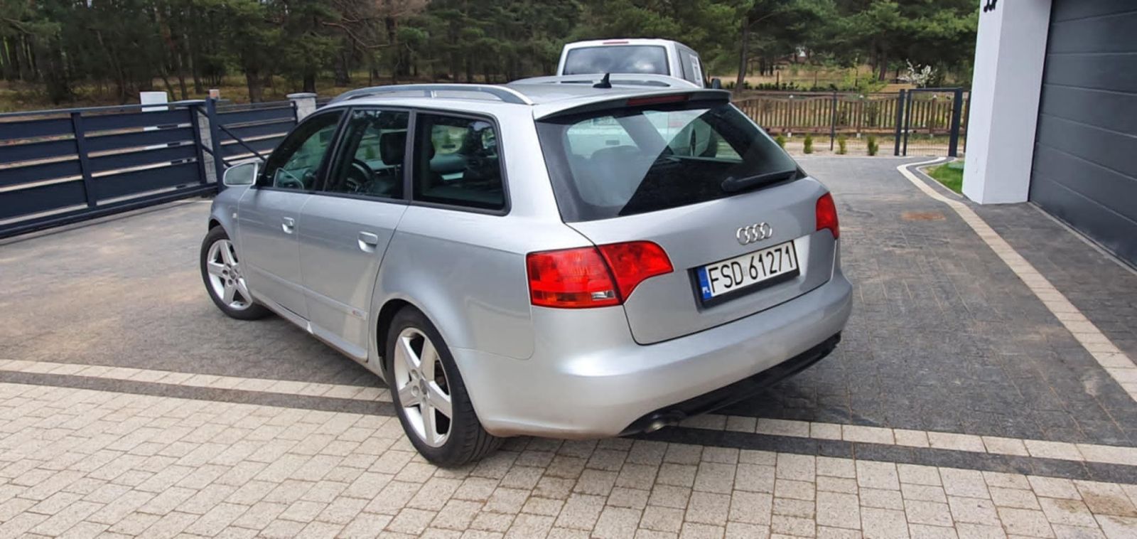 audi.jpg