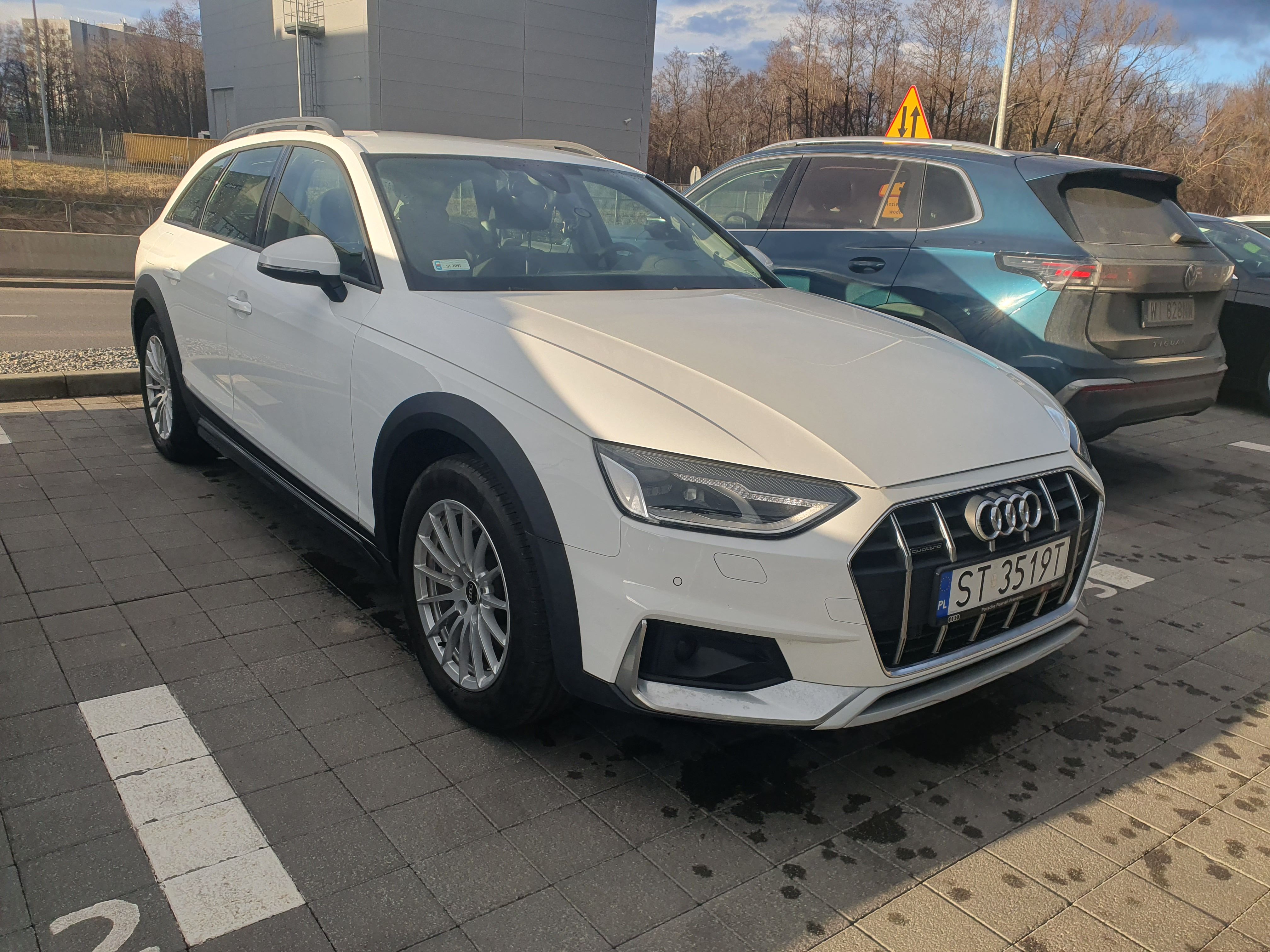 Audi A4 Allroad quattro 40 TDI mHEV, 204 KM, krajowy, bezwypadek, el. hak fabryczny, lampy LED, gwarancja Audi do 04.2026