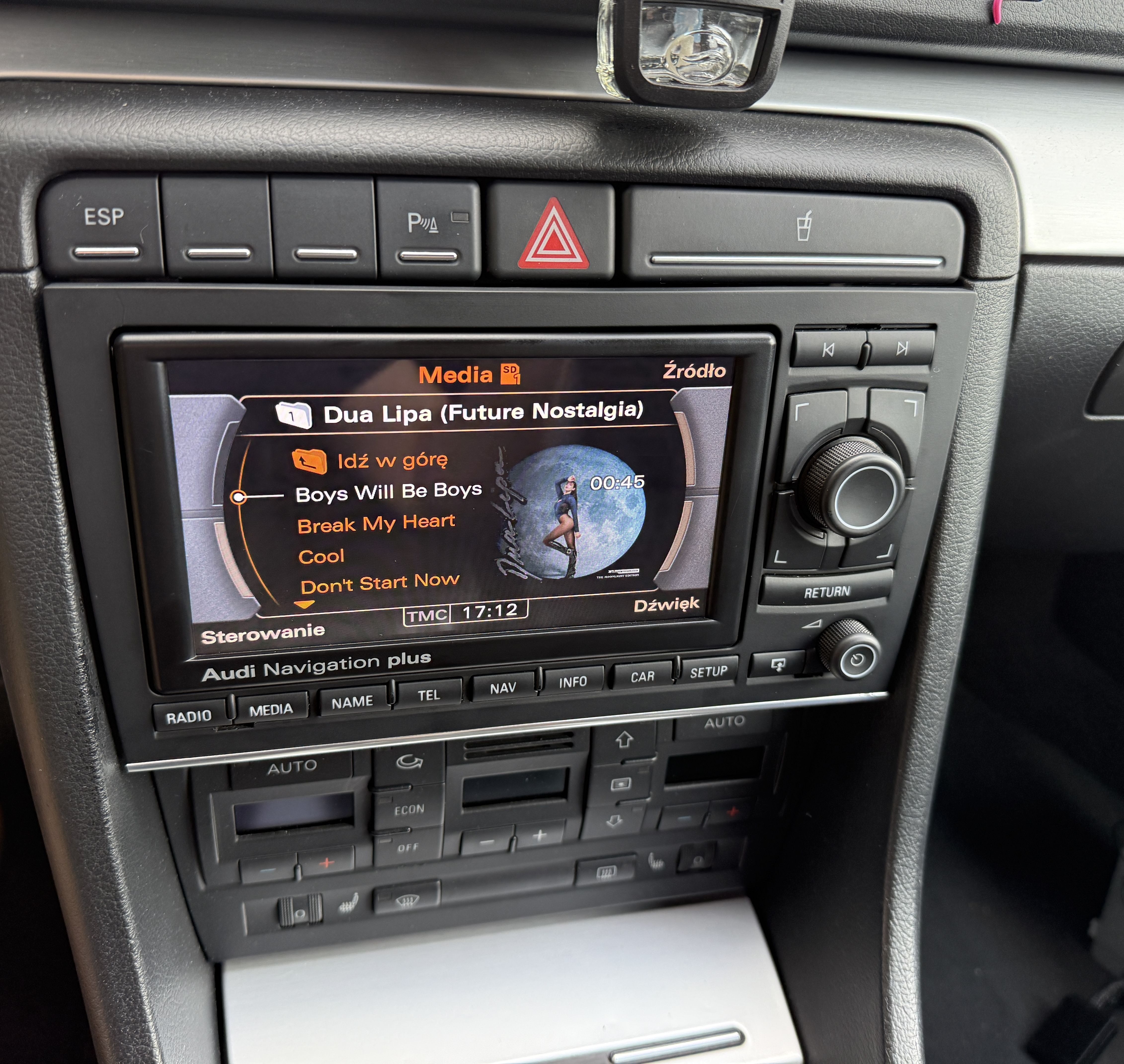 Radio/ nawigacja RNSE LED