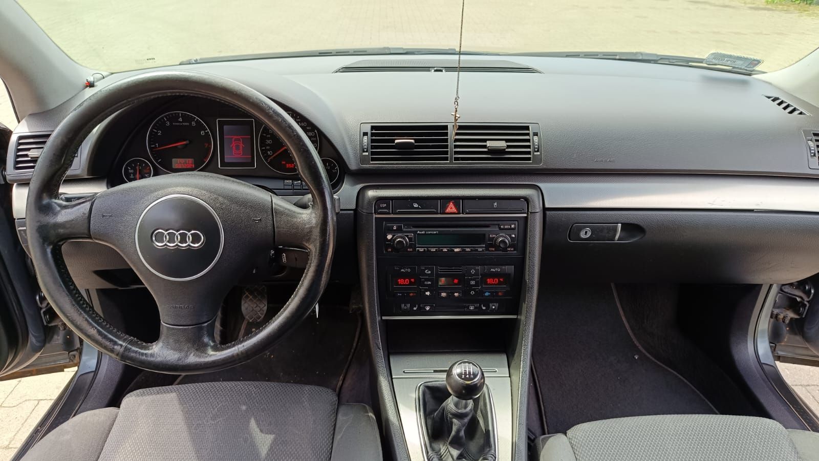 AUDI A4 B6 2.4 V6  Benzyna+LPG
