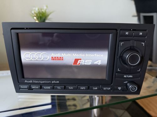 Więcej informacji o „Radio/ nawigacja RNSE LED - prod. 2013r”
