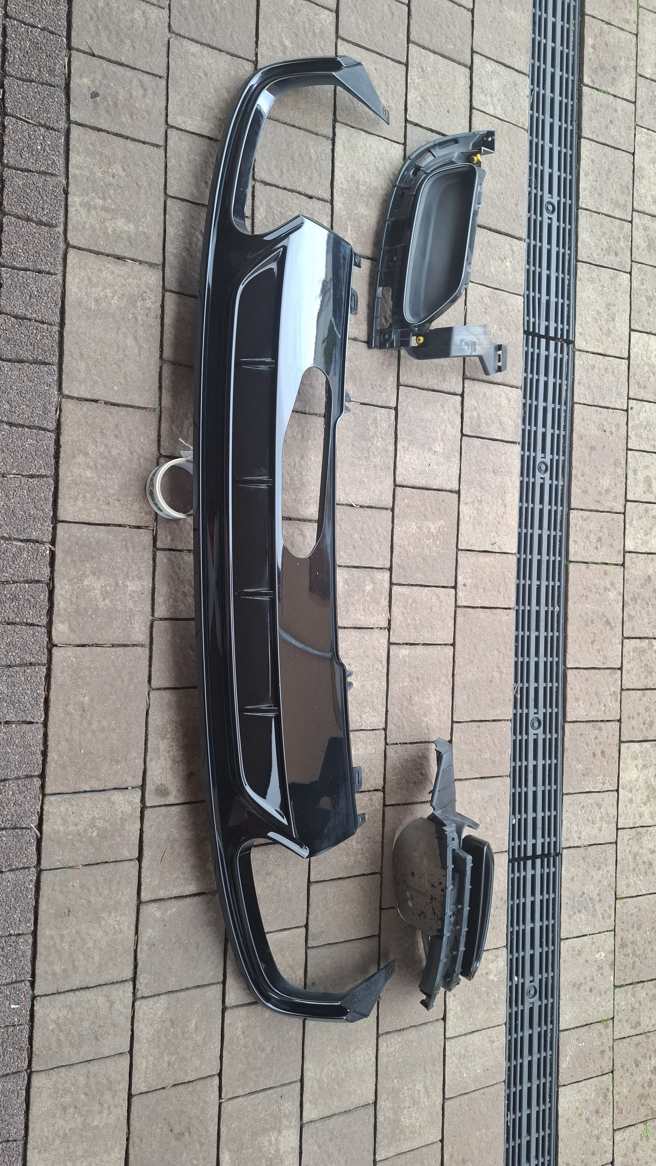 Dyfuzor sline competiton z końcówkami piano