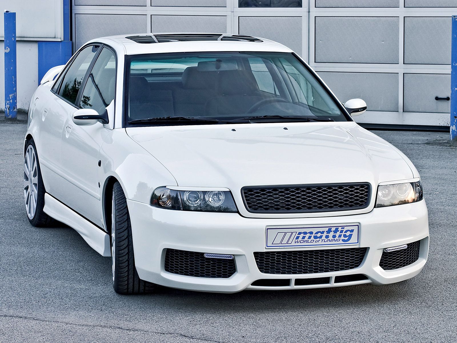 mattig_audi_a4_2.jpg.a4cdc11d4f988acb38e2eb0a5ad277d4.jpg