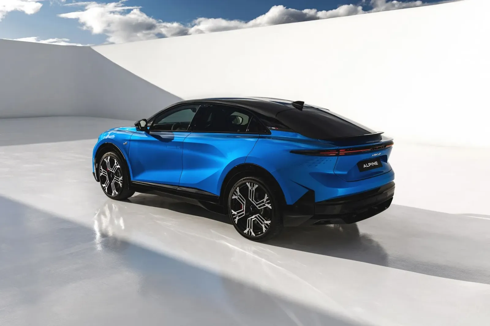 Alpine A390 - 1.webp