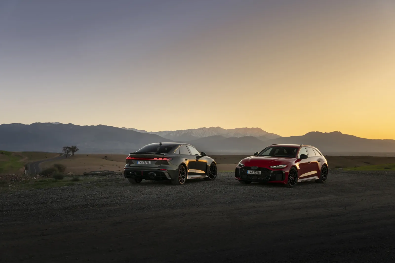 Widok na nowe Audi RS 5 Avant.webp